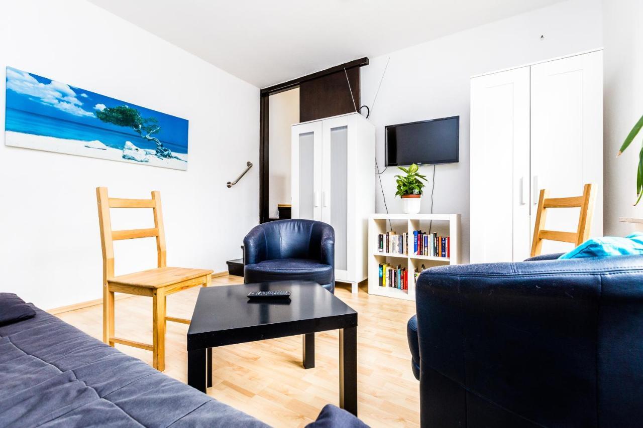 Apartment Köln Weidenpesch Zimmer foto